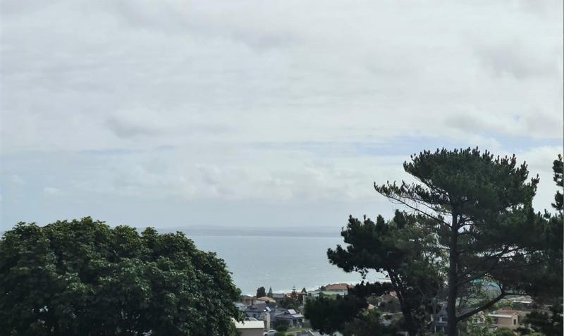 3 Bedroom Property for Sale in Dana Bay Western Cape